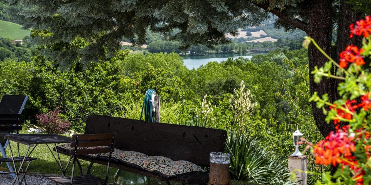 Bed and Breakfast Casa Friano Amandola Esterno foto