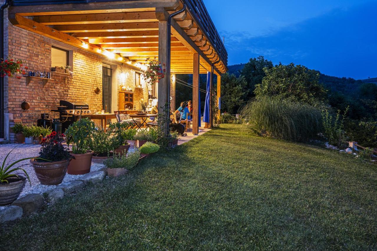 Bed and Breakfast Casa Friano Amandola Esterno foto